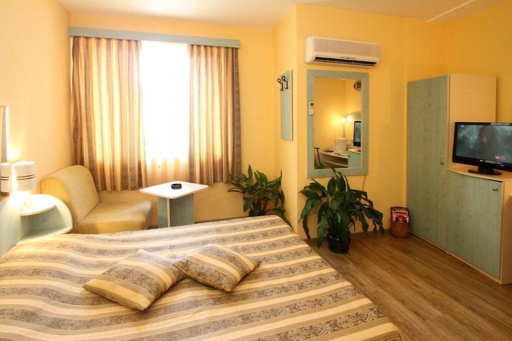 Hotel Color Varna Exteriér fotografie